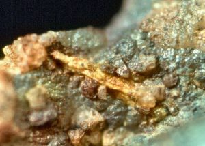 liandratite-0.8mm